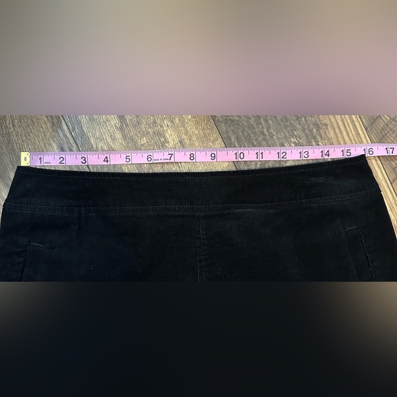 Talbots petite Classic Black corduroy Women's Skirt 8p - Picture 8 of 8